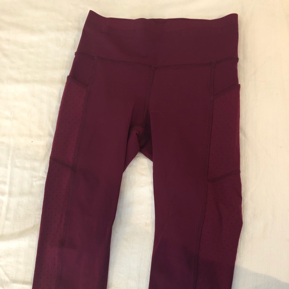 Lululemon cropped leggings
